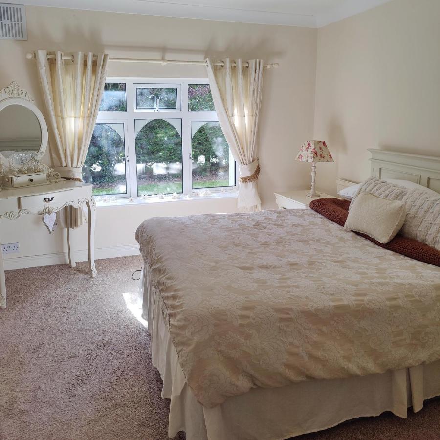 Rooms At Ballysax House The Curragh ภายนอก รูปภาพ